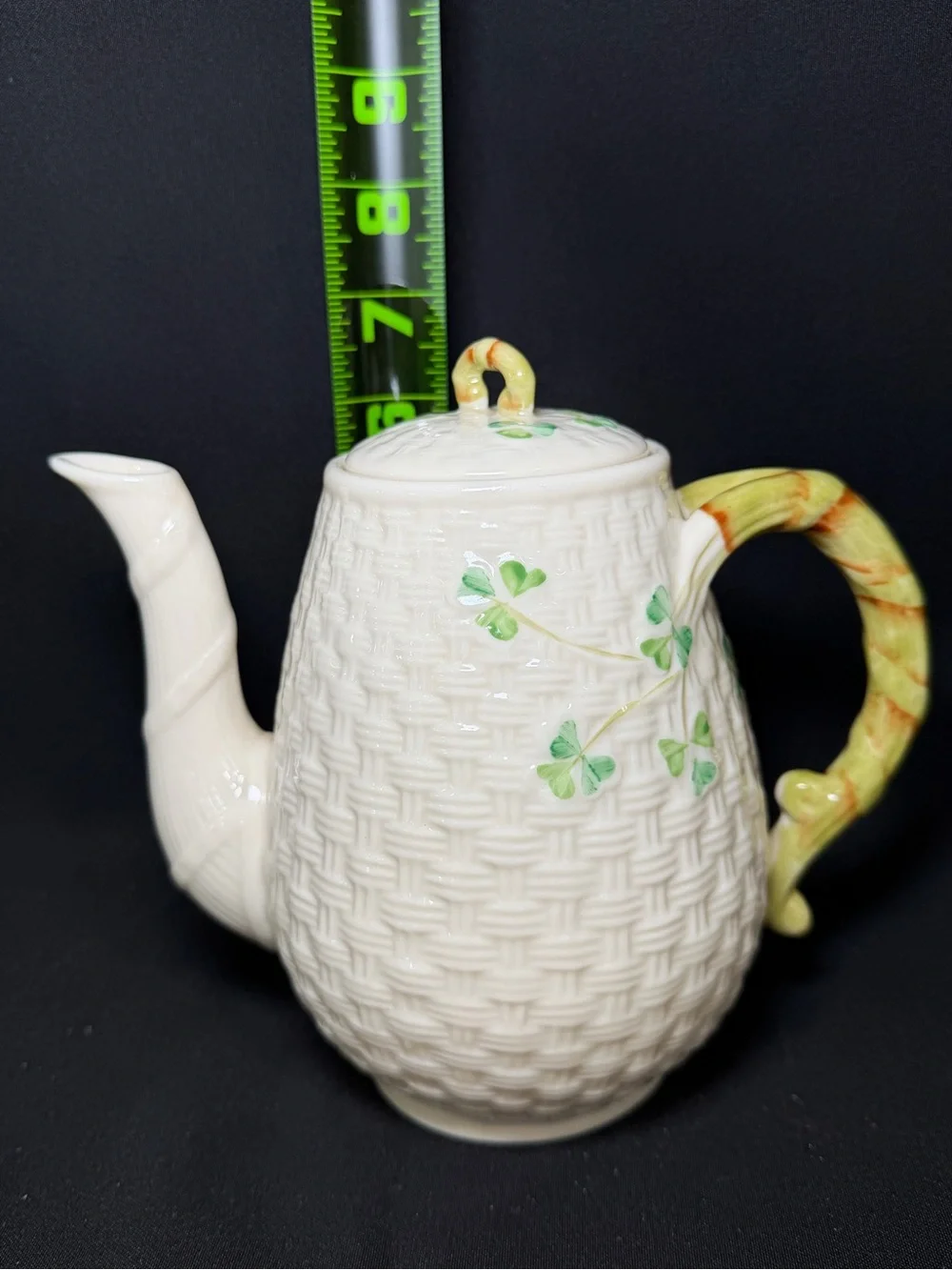 Belleek Porcelain Basket Weave Coffee Tea Pot with Lid Gold/brown 7th Mark